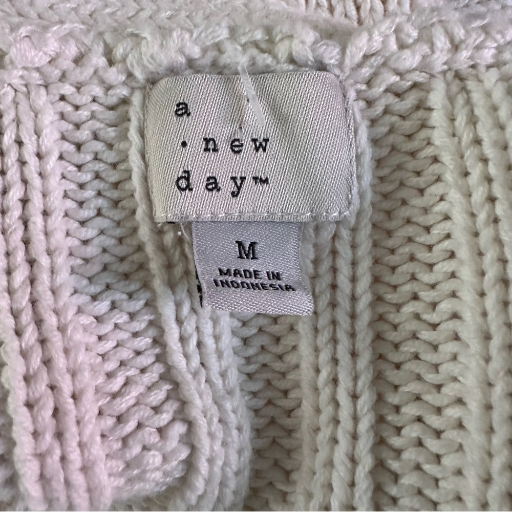 a new day Cream Knit Ribbed Cardigan Sweater Button Front Medium - Picture 4 of 5